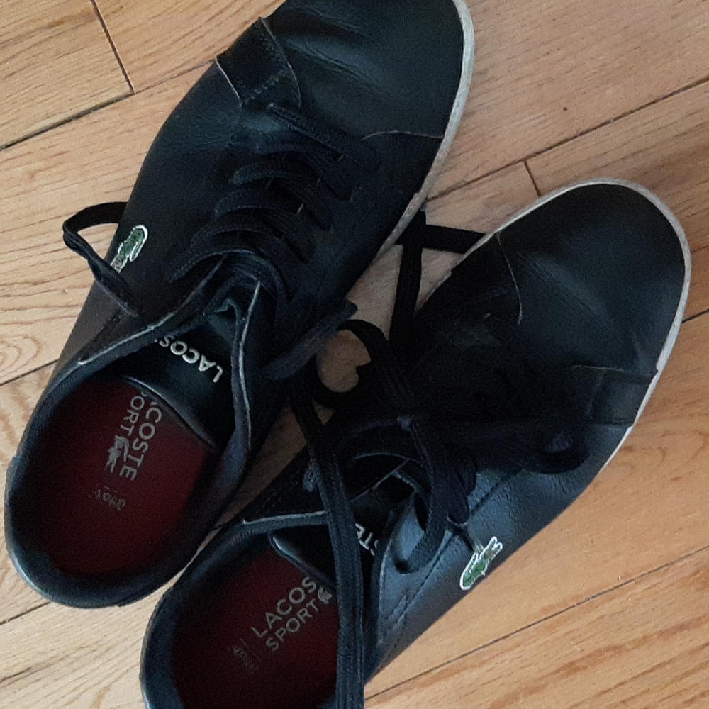 Lacoste mens runners size 9